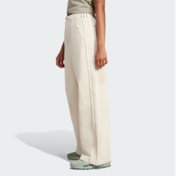 adidas - Women's Kseniaschnaider 3-Stripes Loose fit Jeans Beige  SZ34 - Picture 2 of 4